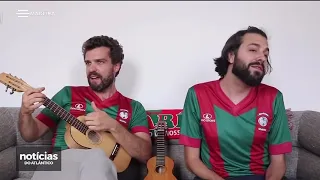 André Santos e Salvador Sobral cantam hino do Marítimo.