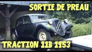 Sortie de préau Traction 11B 1953