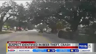 Witnesses: Man stealing beer causes 4-vehicle crash