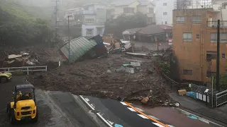 Mehr als 20 Menschen vermisst: Starkregen und Erdrutsche in Japan