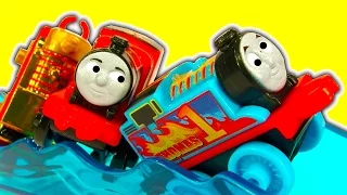 Thomas MINIS Motorized Raceway Flaming Thomas The Tank Toy Train Fun & Crashes