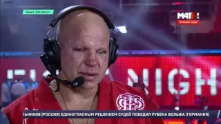 Избитый Федор Емельяненко после боя