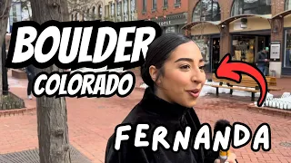 Fernanda pasea por Boulder, Colorado