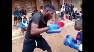 African kid shows his insane boxing skills