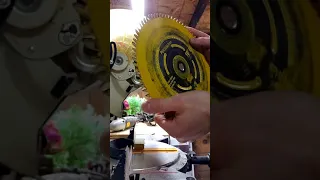 How to change a saw blade for Ryobi 10 inch miter saw