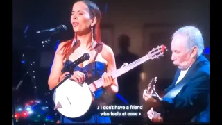 Rhiannon Giddens singing with Paul Simon at his Grammy Salute.