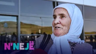 Nëna e mërgimtares e përcjellë me lot në sy vajzën e saj, tregon përse e lëshoi ajo Kosovën