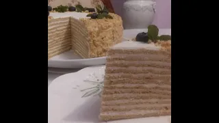 MEDOVIK. RUSSIAN HONEY CAKE. BEST RECIPE. EXCLUSIVE AND BEAUTIFUL