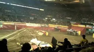 monster jam 2011 - #24