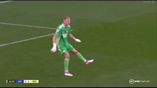 2021 October 30, Aaron Ramsdale bantering the Leicester fans during Arsenal’s 2-0 win