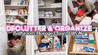 DECLUTTER & ORGANIZE // Bathroom Storage Clean With Me!