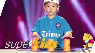 Cute Taiwanese Kid Stacking | Superkids