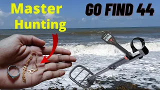 Master hunting for go find 44 metal detector