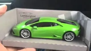 Petron Collectibles Lamborghini Huracan 1:32