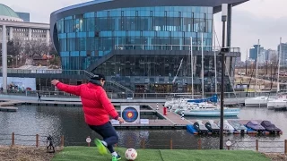 Ahn Jung Hwan shoots on a target that's 45m far across the Han river