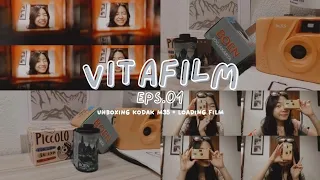 Kodak M35 | unboxing & loading film (Piccolo film 200) | VitaFilm #1