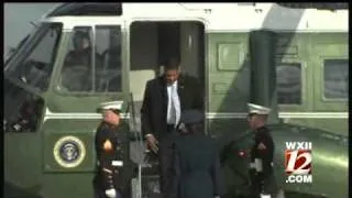 Obama Boards Air Force One In Washington