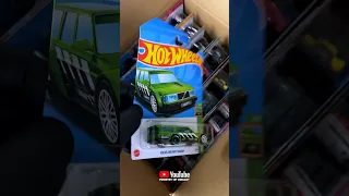 Highlight 2023 Hot Wheels - Q case!