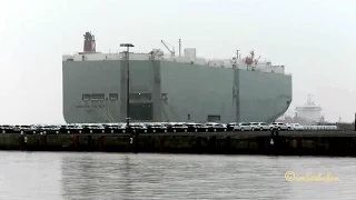 car carrier Adriatic Highway  7JDP IMO 9442885 Emden Autotransporter