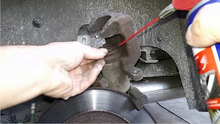 How to change rear break pads Renault Scenic Megane