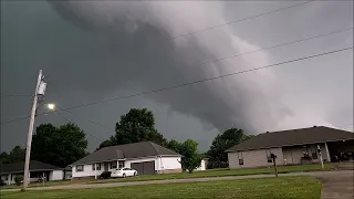 5-21-2022 - Crazy Lightning Show After Ominous Looking Severe Thunderstorm With 60-mph Wind Hits NEA