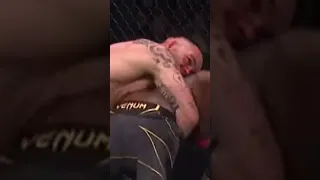 Colby Covington takes down Kamaru Usman