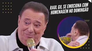 Raul Gil se emociona com homenagem no Domingão com Huck de Páscoa