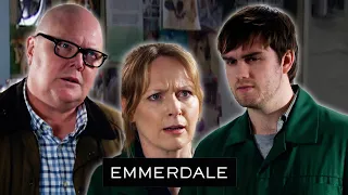 Tom And Vanessa Go Head To Head | Emmerdale