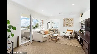 The Bachelor's Osher Günsberg finally offloads his Bronte apartment after failing to sell at auction