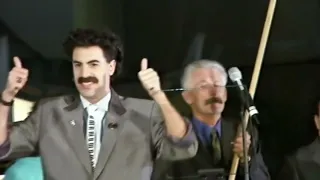 Borat 2- Os efeitos do primeiro filme-dublado