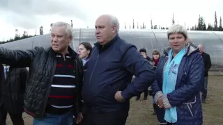 Валерий Денщиков провел выездное совещание по строительству спортобъектов в Таштыпе и Аскизе