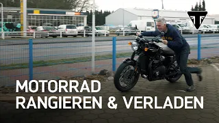 Motorrad rangieren und verladen - Triumph Hamburg