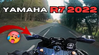 YAMAHA R7 2022 (La sportive la plus nerveuse ! 🥵)