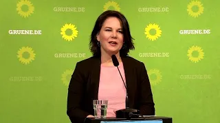 Masken-Skandal: Grünen-Chefin Baerbock kritisiert fehlende Transparenz