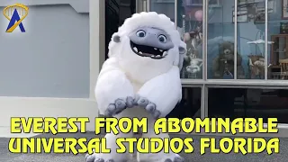 Everest from DreamWorks Animation's Abominable meeting guests at Universal Studios Florida