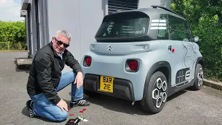 Fitting the removable fuel flap numberplate to my Citroen Ami