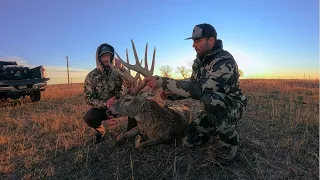 Hunt Break Down of Shooting a 170" Kansas Buck At 5 YARDS ON THE GROUND!!!