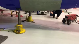 Landing gear test - S76