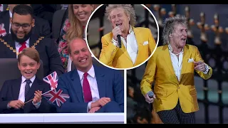 Rod Stewart fans all have the same complaint at Jubilee concert as he sings Sweet Caroline