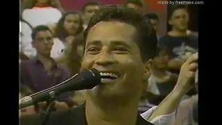 Programa Livre | Leandro & Leonardo participam do Programa Livre e cantam os sucessos - 11/11/1993