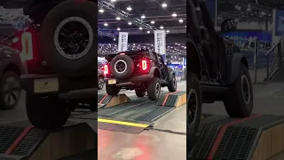 2023 Ford Bronco Frame Twist Test