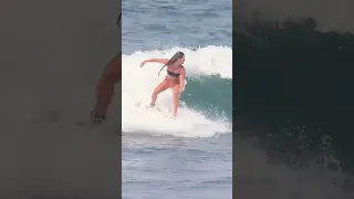 Hayanna Hangs Onto The Last Turn / Surfingbali