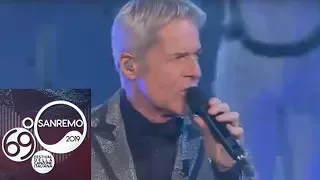 Sanremo 2019 - Claudio Baglioni apre la quarta serata con "Acqua dalla luna"