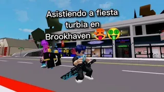 Asistiendo a fiesta extraña en Brookhaven 😳 || Leistonrblx_