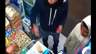 Thief Tries To Steal Oreos and Gets Caught