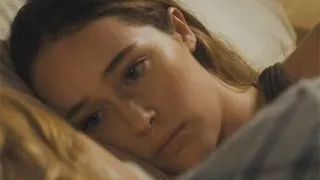 Fear The Walking Dead: Alycia Debnam-Carey Shares An Intimate Moment In Exclusive Deleted Scene