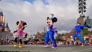 Disneyland Paris, Dream...and Shine Brighter! Follow the ride! New dancers. 20th January 2023, 14:55