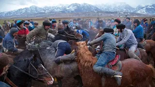 Шардара ауданы Кызылкум ауылы Оралбаевтар аулети Еркинбек атамыздын 75жас той кокпары 26 11 2022