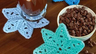 Crochet Star Coasters Pattern | EASY | The Crochet Crowd