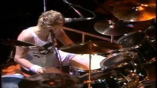 Queen -  We Are the Champions HD (Live At Wembley 86)